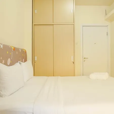 Great Choice Studio Green Pramuka City Apartment By Travelio